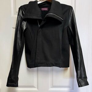 Vigoss Women's Black Leather Sleeve Jacket